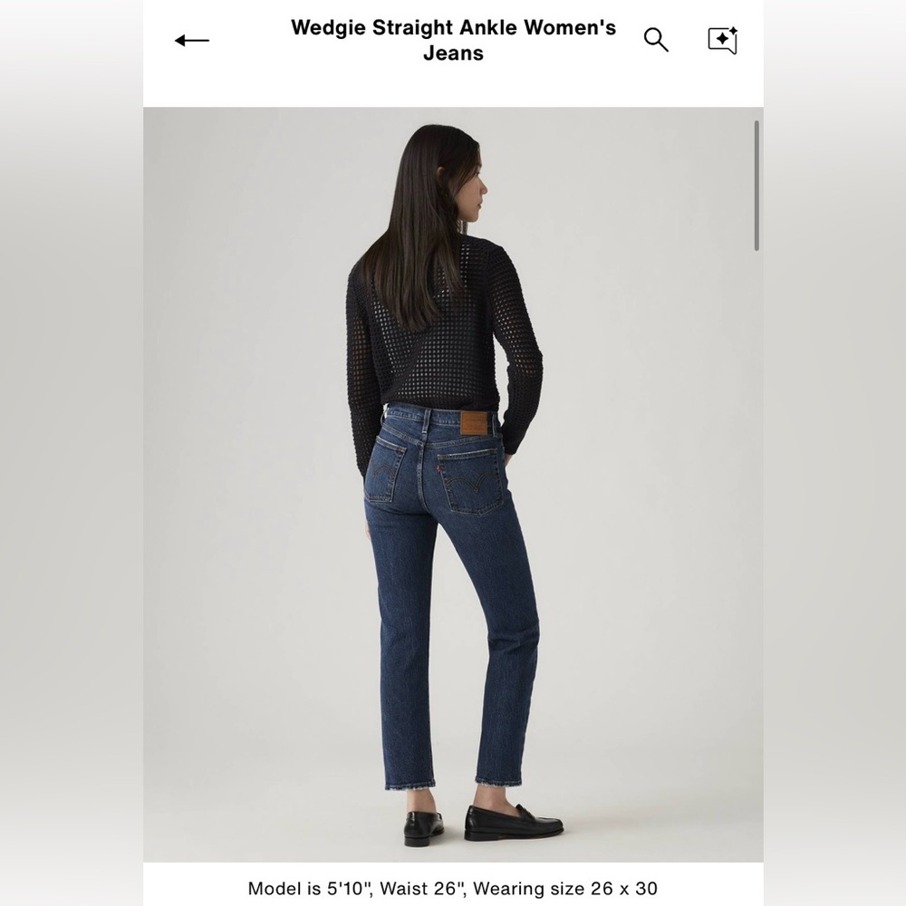 Levi's Women's Wedgie Straight Leg Jeans  28 x 26 
EUC